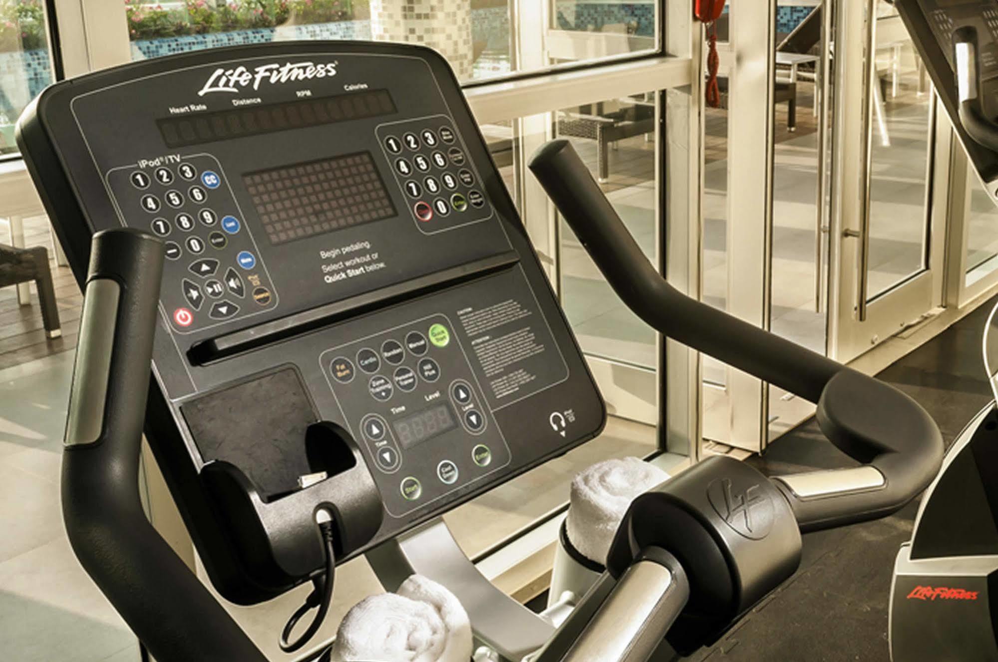 Fiesta Inn Cancun Las Americas Zewnętrze zdjęcie